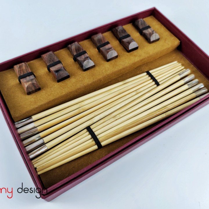 Set of 6 pairs of bamboo chopsticks with mussel shell head of chopstick with chopstick holders